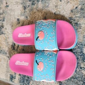 Used Kids Sandal Cherry and Sprinkle